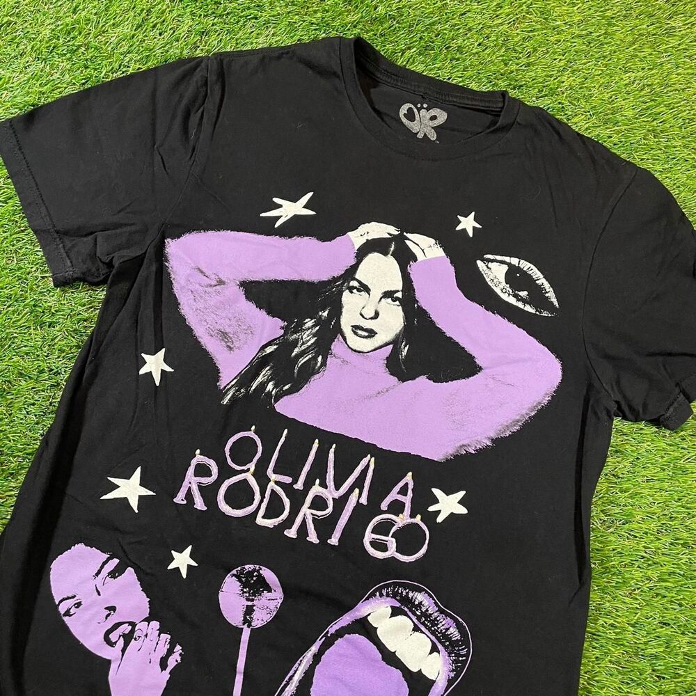 Olivia Rodrigo popstar black cotton tee with purple graphic women's size small